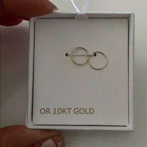 10K Gold Hoop Earrings!